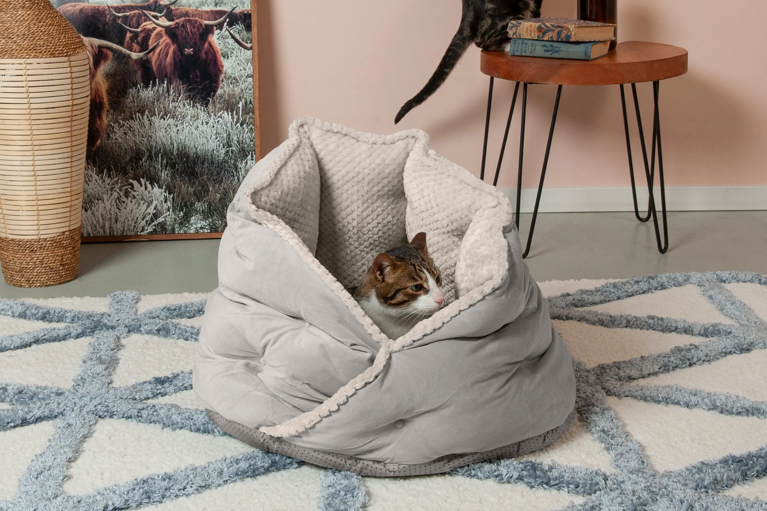 Minky Faux Fur & Velvet Hug Pet Bed